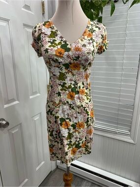 Derek Heart Cream Floral V-Neck Mini Dress with Orange & Green